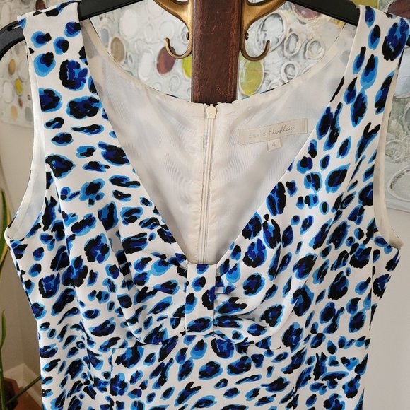 David Findlay White with Blue Leopard Print Sleeveless Dress US 4 - Picture 3 of 9